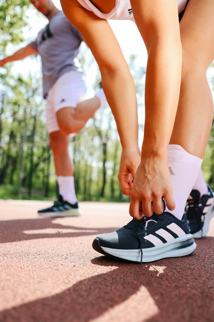 Đau dây thần kinh tọa: Phân biệt và cách xử lý đúng